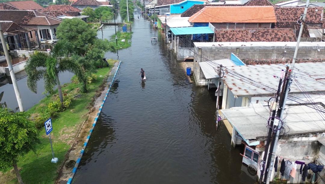 BANJIR-Kondisi-banjir-di-Kedungbanteng-Tanggulangin-Sidoarjo-beberapa-waktu-lalu.jpg