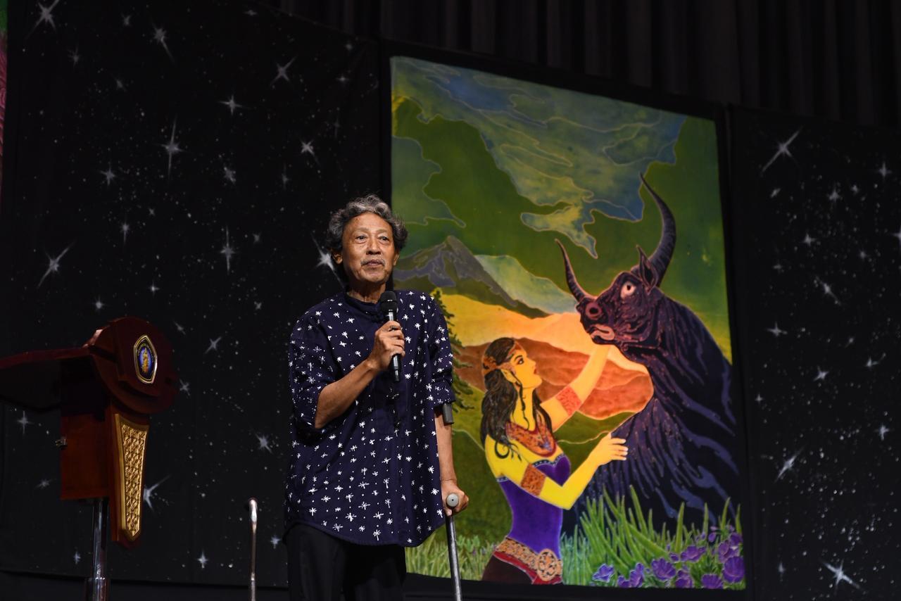 Bambang-Sarasno-pameran-lukisan-batik-bertajuk-Titirasi-di-Universitas-Brawijaya-UB-Malang.jpg