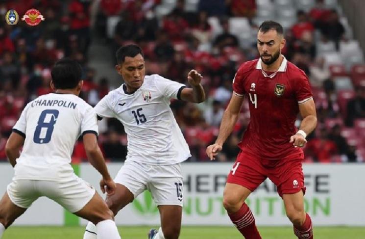 Bek-Timnas-Indonesia-Jordi-Amat-saat-menghadapi-Kamboja-pada-laga-Grup-A-Piala-AFF-2022.jpg
