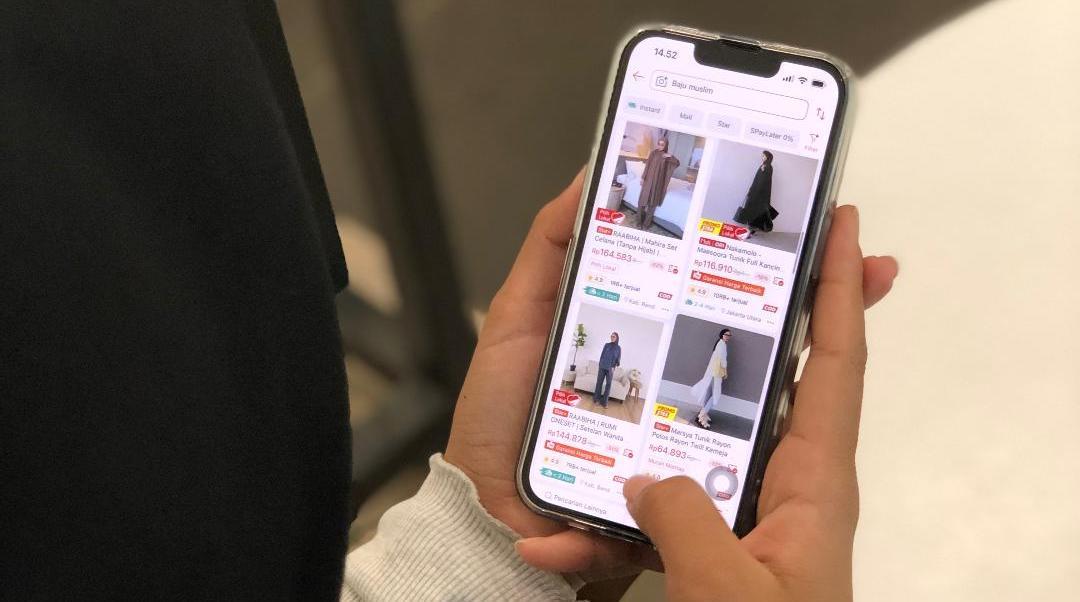 Belanja-online-di-marketplace-kini-menjadi-gaya-hidup-baru-di-Indonesia.jpg