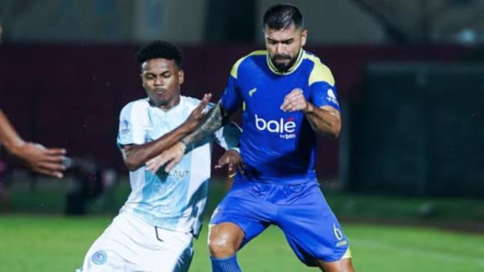 Berita-Arema-FC-Hari-Ini-Populer-Peluang-Lampaui-Poin-Musim-Lalu-Catatan-Buruk-PSBS-Biak-di-Liga-1.jpg