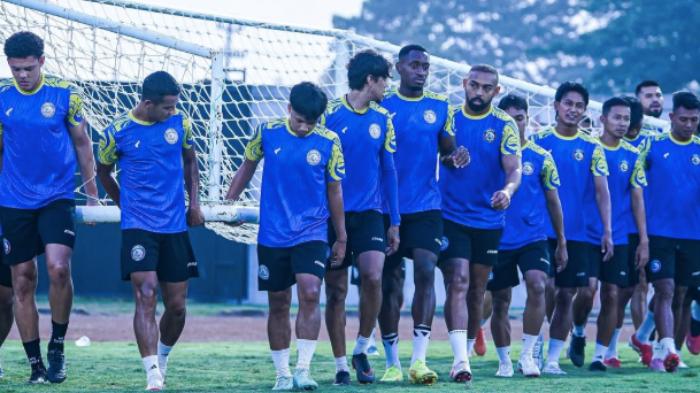 Berita-Arema-FC-Hari-Ini-Populer-Resmi-Sandang-Status-Klub-Profesional-Target-Tekuk-PSBS-Biak.jpg