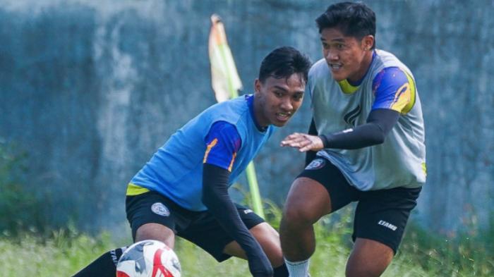 Berita-Arema-FC-Hari-Ini-Populer-Sudah-Deal-dengan-Pemain-Baru-Kesiapan-PSIM-di-Kanjuruhan.jpg