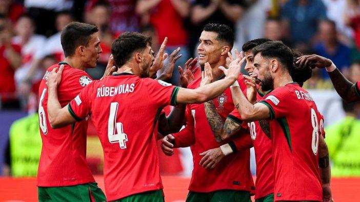 Portugal Vs Perancis, Media Menilai Ronaldo Hanya Jadi Beban Tim, Mendesak CR7 Agar Dicadangkan Saja