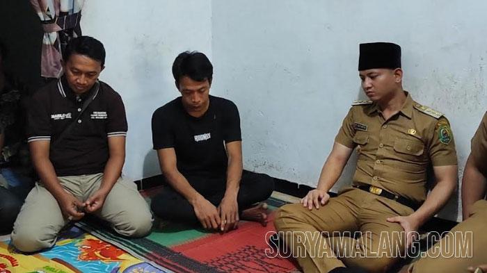 Jenguk Nelayan Selamat Usai Kapalnya Terbalik, Bupati Trenggalek Sarankan Urus BPJS Ketenagakerjaan