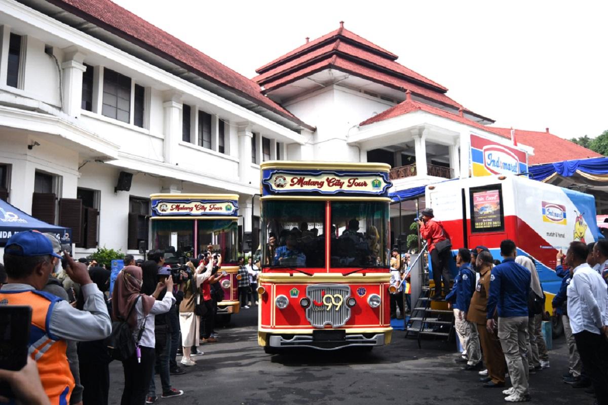 Bus-Macito-yang-baru-saja-diterima-Pemkot-Malang-dari-J99-Corp.jpg