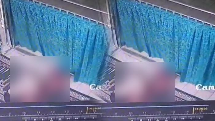 CCTV-Viral-Pria-Lecehkan-Wanita-Saat-Sujud-di-Masjid-Lampung-Saat-Ditangkap-Ngaku-Dirasuki-Jin.jpg