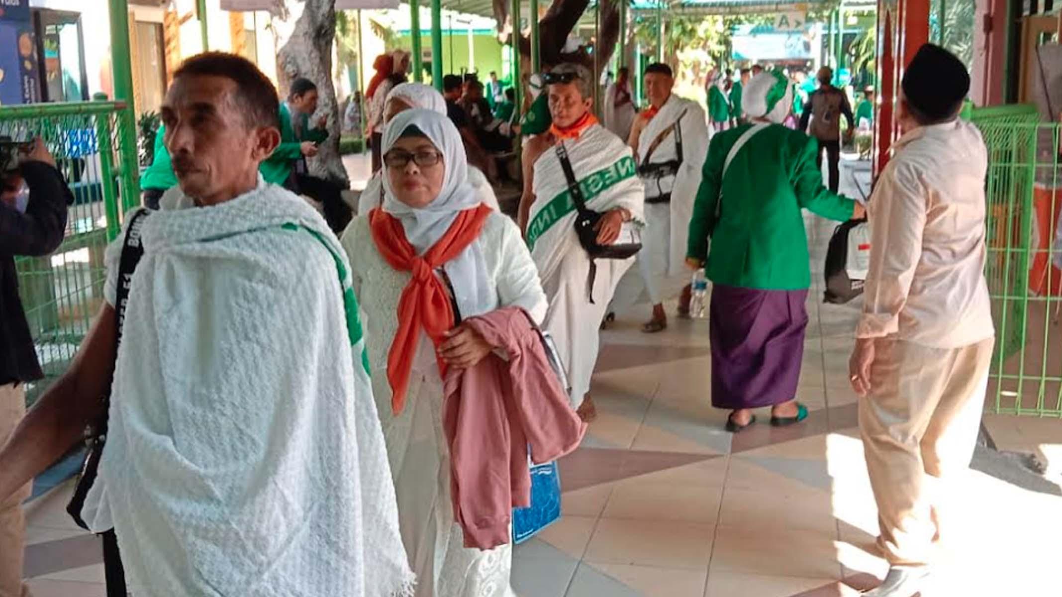 Kloter Terakhir Embarkasi Surabaya Termasuk 4 Jemaah Sakit Siap Berangkat ke Tanah Suci Hari Ini