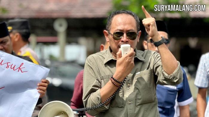 DIrektur-Pusat-Studi-Advokasi-dan-Kebijakan-PUSAKA-Lujeng-Sudarto-f.jpg
