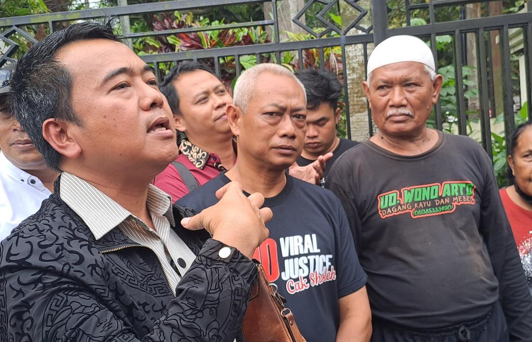 Dur-Polres-Malang-perusakan-portal-Bendungan-Lahor-KABUPATEN-mALANG.jpg
