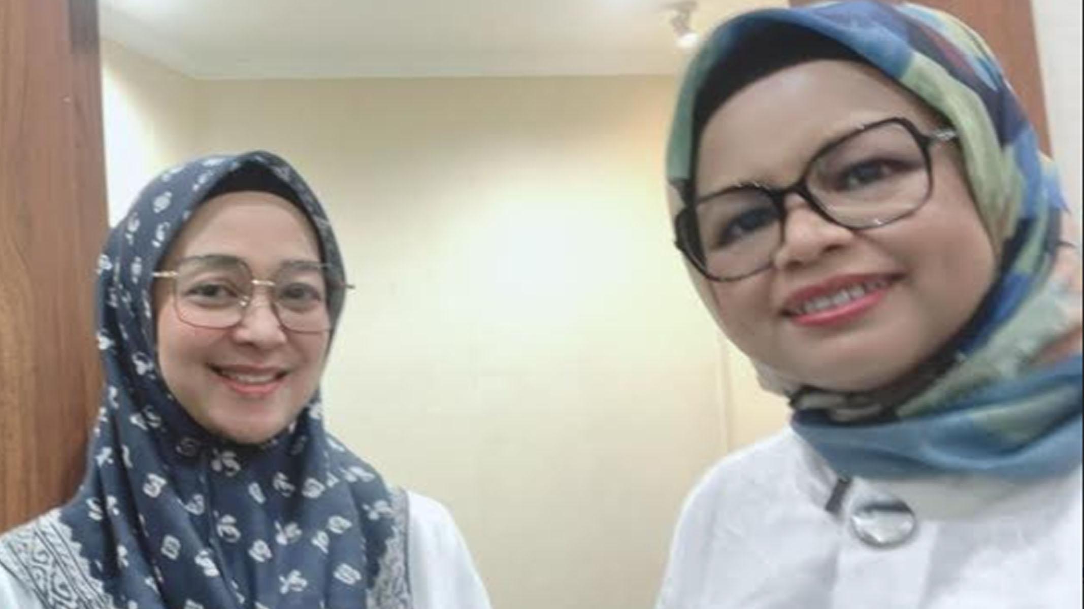 Fery Farhati Anies Baswedan dan Rustini Muhaimin Iskandar Borong Oleh Oleh SURABAYA, Suka Sambal