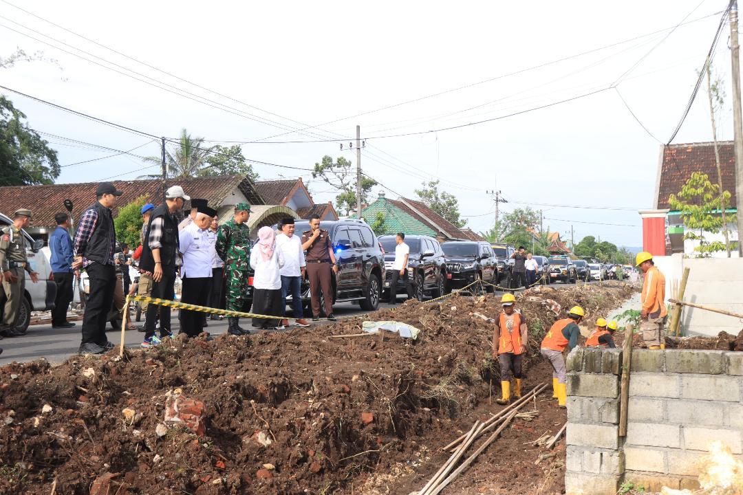 Jalur Lintas Selatan di Bantur Diperbaiki, Polres Malang Imbau Pengendara Lewat 3 Jalur Lainnya