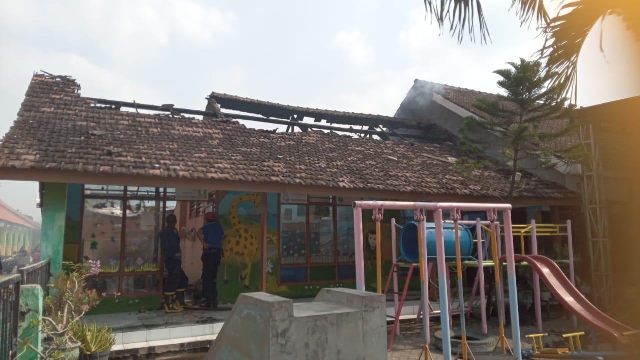 Gedung Sekolah TK dan SD di Sidoarjo Terbakar, Proses Perbaikan Masih Terkendala Status Lahan