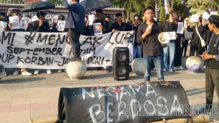 Negara Berdosa dalam September Hitam, Demo Mahasiswa Pamekasan Ingatkan Kekerasan Aparat