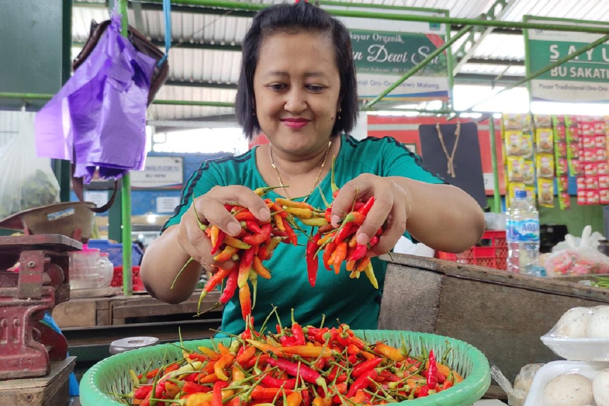 Indah-pedagang-sayur-mayur-di-Pasar-Oro-Oro-Dowo-Kota-Malang.jpg