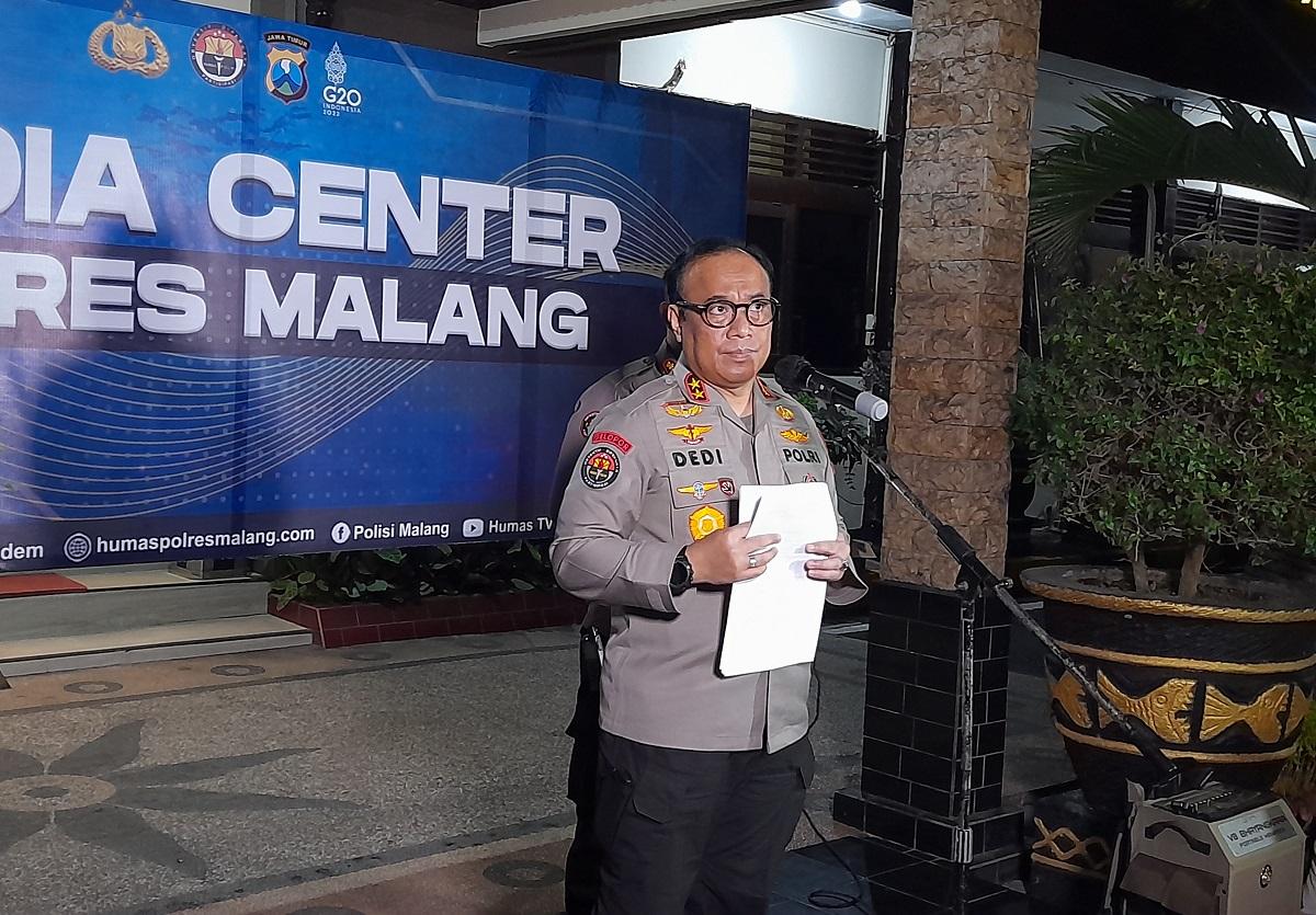 Irjen-Pol-Dedi-Prasetyo-menegaskan-tim-investigasi-masih-membutuhkan-waktu.jpg