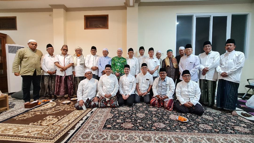 Jaringan-Kiai-Santri-Nasional-JKSN-doa-bersama-di-Pondok-Pesantren-Amanatul-Ummah.jpg