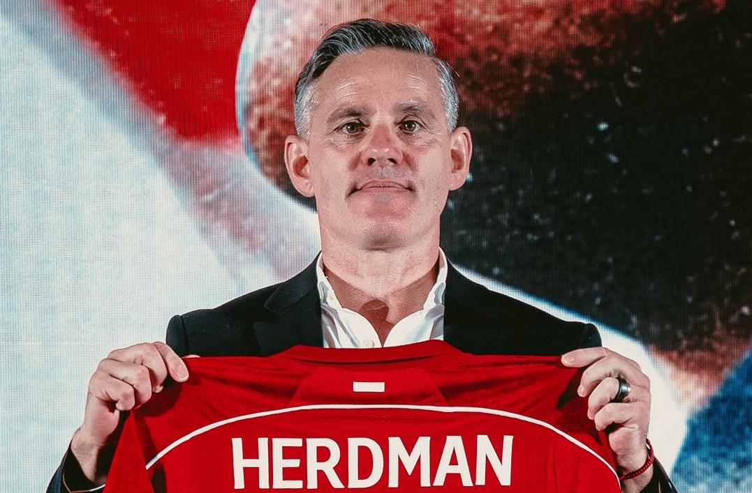 John-Herdman-resmi-ditunjuk-PSSI-untuk-menjadi-pelatih-Timnas-Indonesia-Cesar-Meylan.jpg