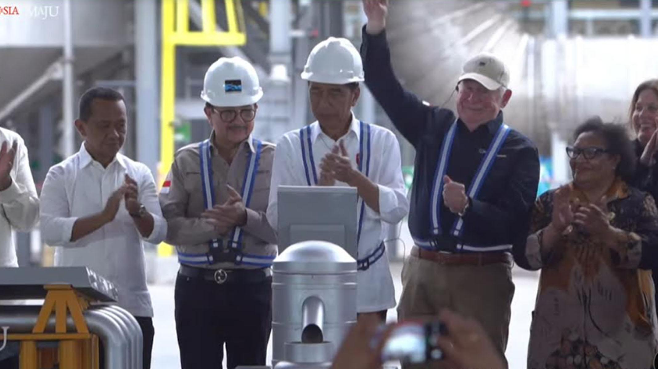 Presiden Jokowi Resmikan Produksi Smelter PTFI di Kabupaten Gresik, Single Line Terbesar di Dunia