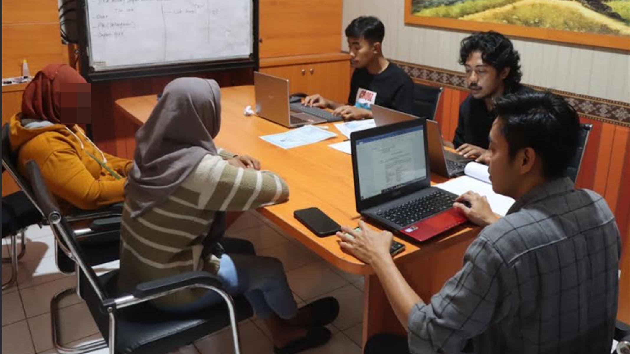 Lagi-Lagi Viral Video Aksi Bullying Siswi SMP, Korban di Blitar Justru Memendam dan Takut Melapor
