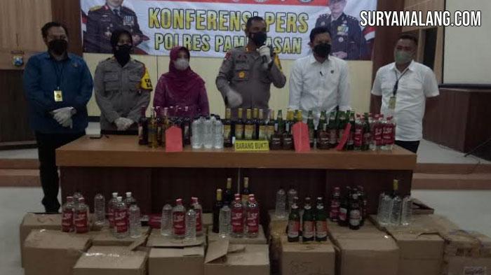 Lokasi Favorit Para Pemabuk: Areal Makam Gerra Manjeng Pamekasan