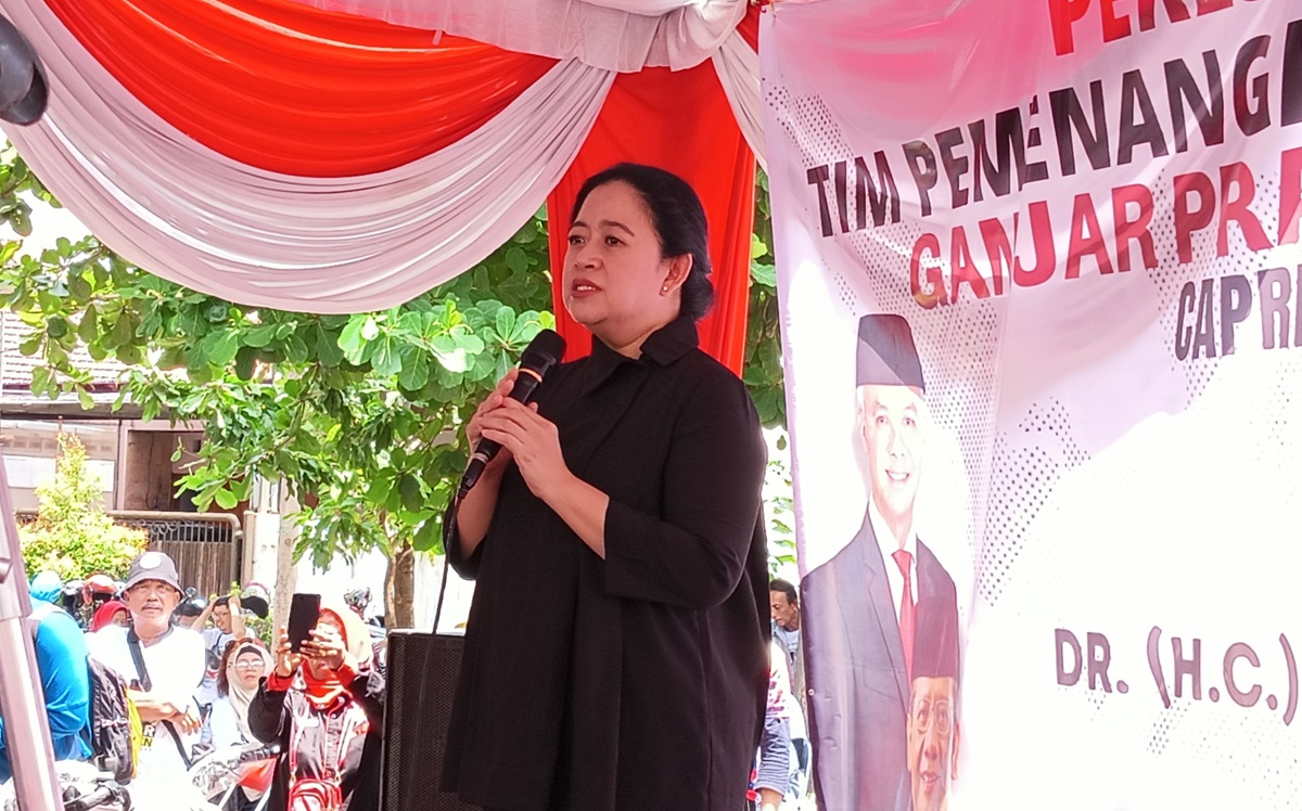 Ketua-DPP-PDIP-Puan-Maharani-saat-menghadiri-peresmian-kantor-TPD-Ganjar-Mahfud-Jatim.jpg