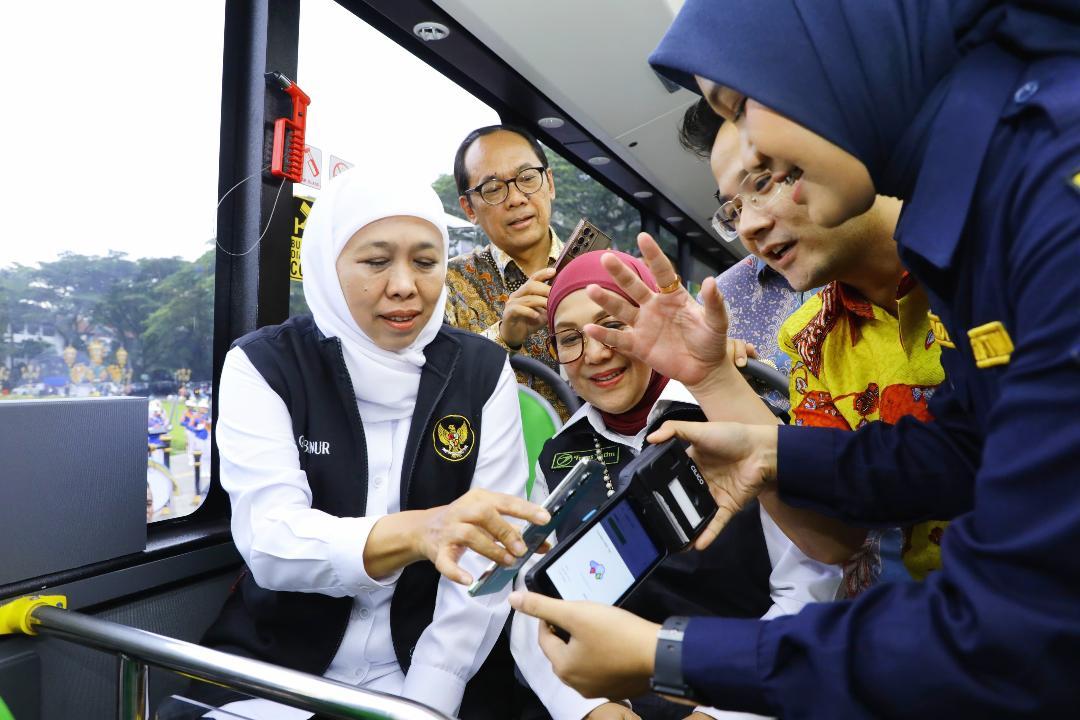 Khofifah-Indar-Parawansa-meresmikan-Trans-Jatim-Koridor-I-Malang-Raya-Gajayana.jpg