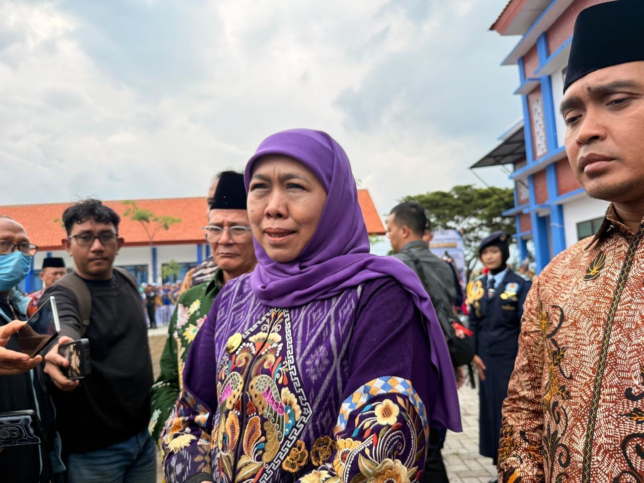 Gubernur Resmikan Sarpras SMAN Taruna Madani, Revitalisasi 22 Sekolah di Pasuruan dan Probolinggo