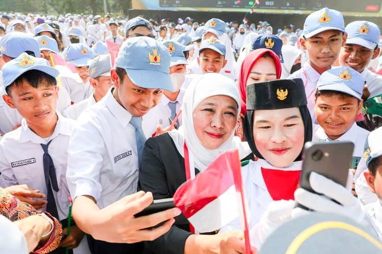 Gubernur Khofifah Bikin Program Ramadan Produktif, Pastikan Siswa Jatim Belajar dan Ibadah di Rumah