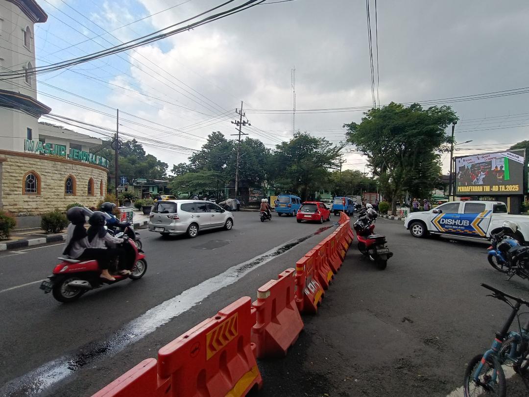 Kota-Malang-menyambut-ribuan-kontingen-atlet-Porprov-Jatim-2025.jpg