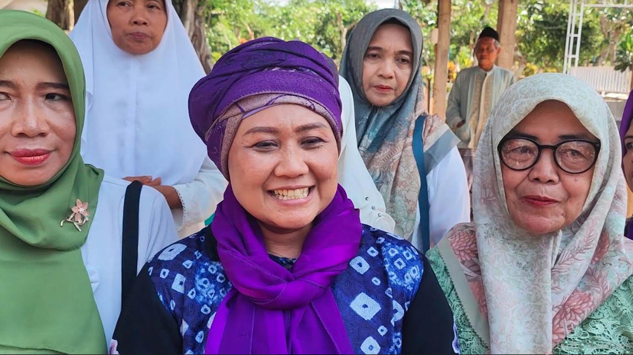 Cagub Jatim Luluk Ingin Optimalkan Potensi Budidaya Lobster di Pesisir Trenggalek