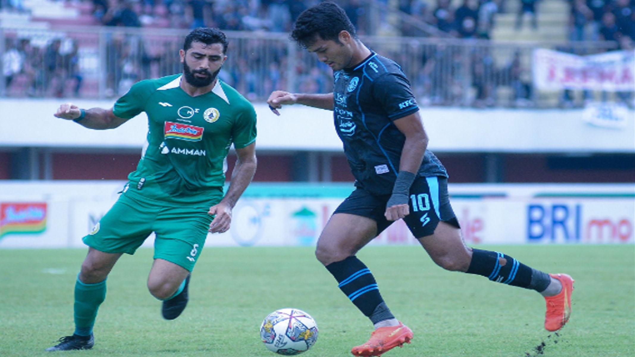 M-Rafli-PSS-Sleman-Vs-Arema-FC.jpg