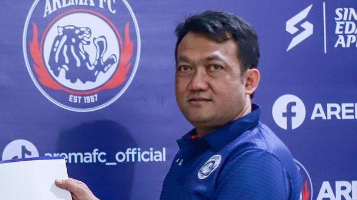 Manajer-Tim-Arema-FC-Wiebie-Dwi-Andriyas-Liga-1-2023.jpg