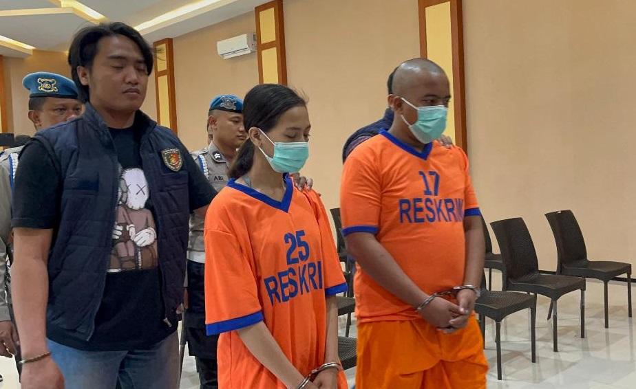 Novita-Anggraini-dan-Mian-Tasgeen-Mohammad-Yakhya-ditangkap-Polres-Kediri.jpg