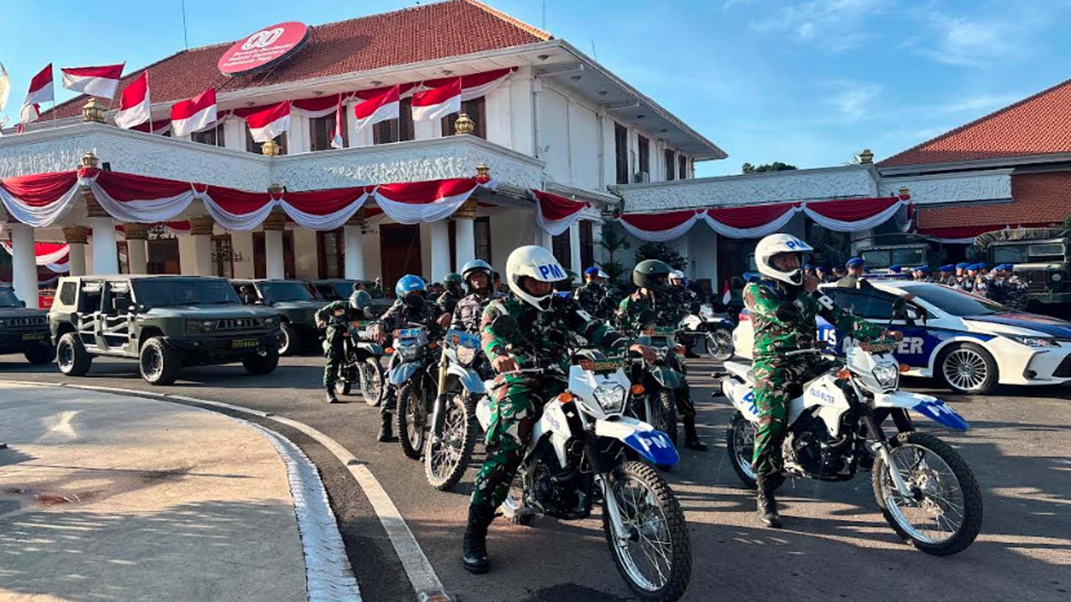 TNI Gelar Patroli Skala Besar di Surabaya, Pencegahan Pasca Pembakaran Gedung Grahad