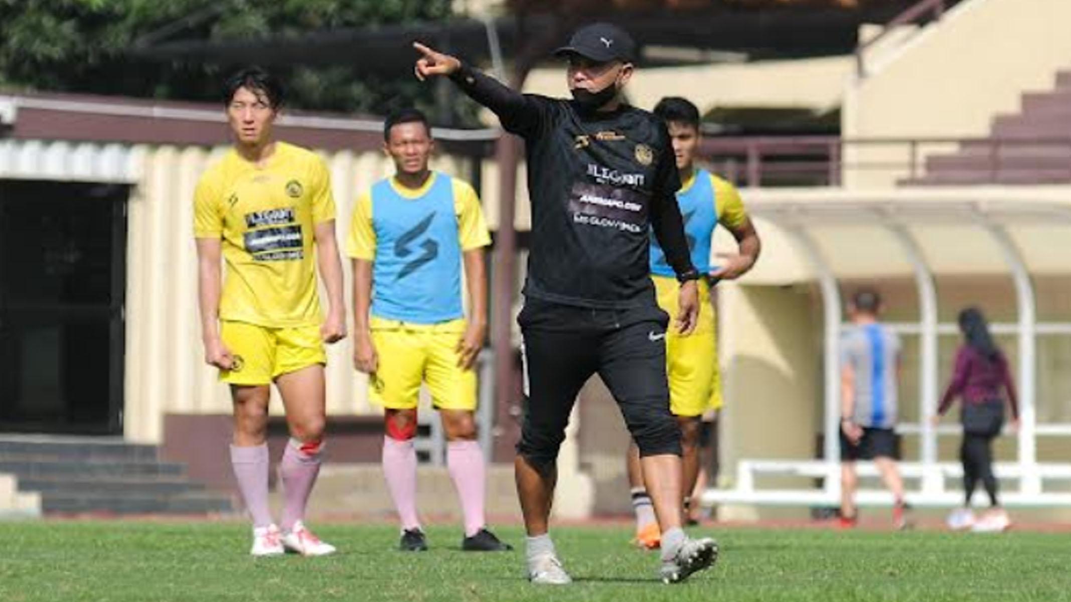 Misi Coach Gethuk di Laga Arema FC Vs Borneo FC, Pertahankan Trend Positif Sekaligus Balas Dendam