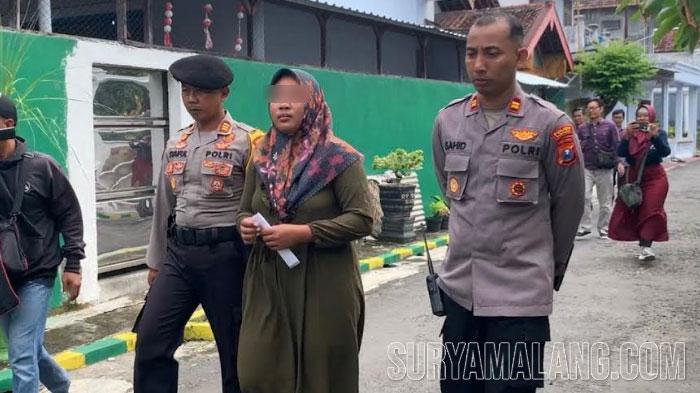 Perempuan-30-tahun-berinisial-DS-mencuri-kalung-Kelurahan-Brotonegaran-KecamatanKabupaten-Ponorogo.jpg