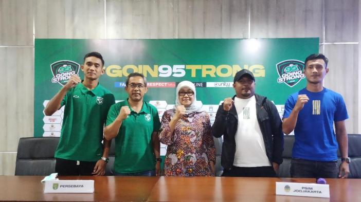 Persebaya-Surabaya-dan-PSIM-Yogyakarta-saat-jumpa-pers-di-Gedung-Siola.jpg