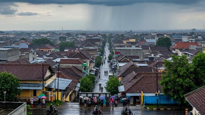 Prakiraan-Cuaca-Malang-dan-Kota-Batu-Hari-Ini-Rabu-27-Agustus-2025-Hujan-Ringan-Dingin-hingga-16C.jpg