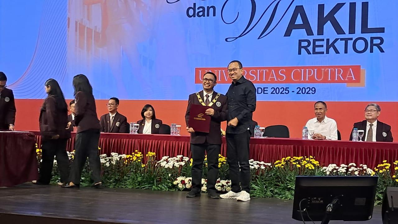 Wirawan Endro Dwi Radianto Dilantik sebagai Rektor Universitas Ciputra Periode 2025-2029
