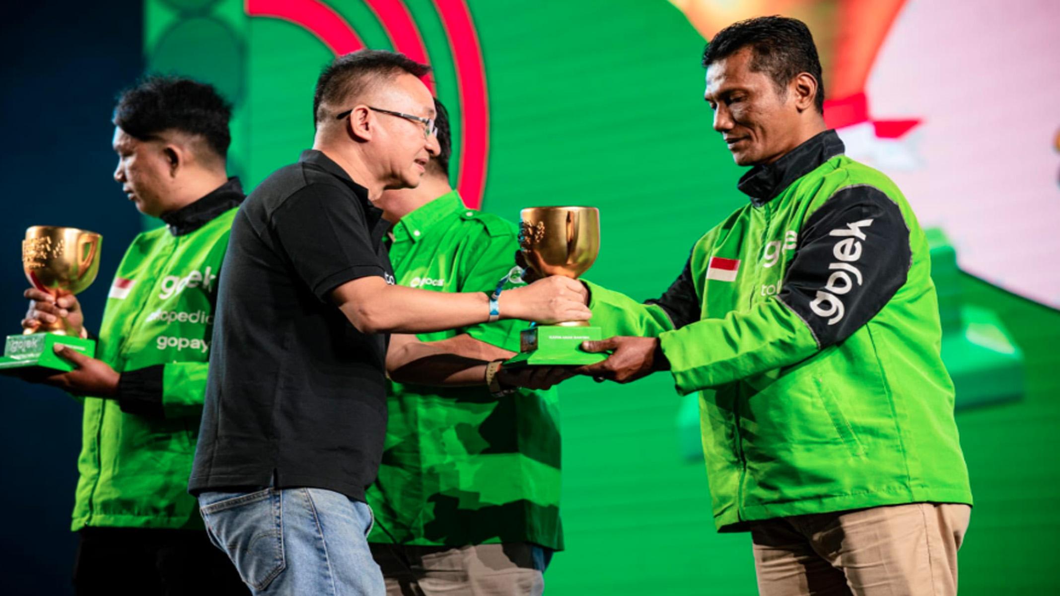 Riyanto, Driver Gojek yang Balik ke Indonesia, Buktikan Kerja Keras dan Komitmen Berbuah Apresiasi