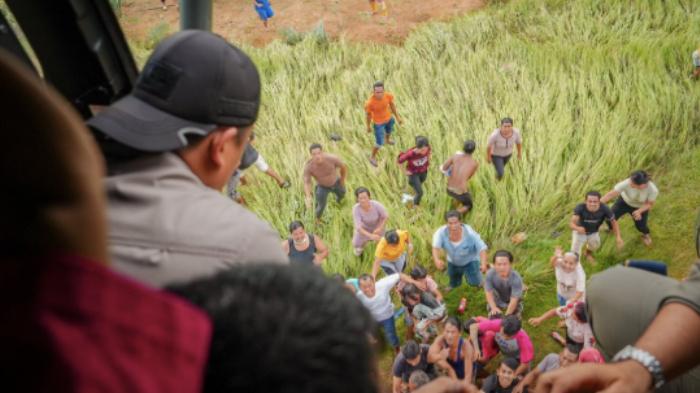 Reaksi Bobby Nasution Lempar Bantuan dari Helikopter Dikritik, Video Editan Drop Indomie Bukan Beras