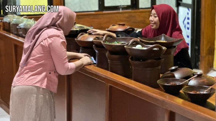 Restoran-Warung-Monggo-Dhahar-Dusun-Kanyuran-Desa-Tawangrejo-Pandaan-Pasuruan.jpg