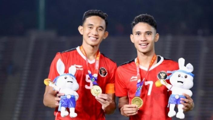 Rizky-Ridho-dan-Marselino-Ferdinan-pemain-Timnas-Indonesia-U-22-di-SEA-Games-2023.jpg