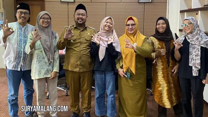 Siswi SMA Muhammadiyah 10 Gresik ke Kanada Hadiri Acara soal Sampah Plastik, Ini Pesan Bupati