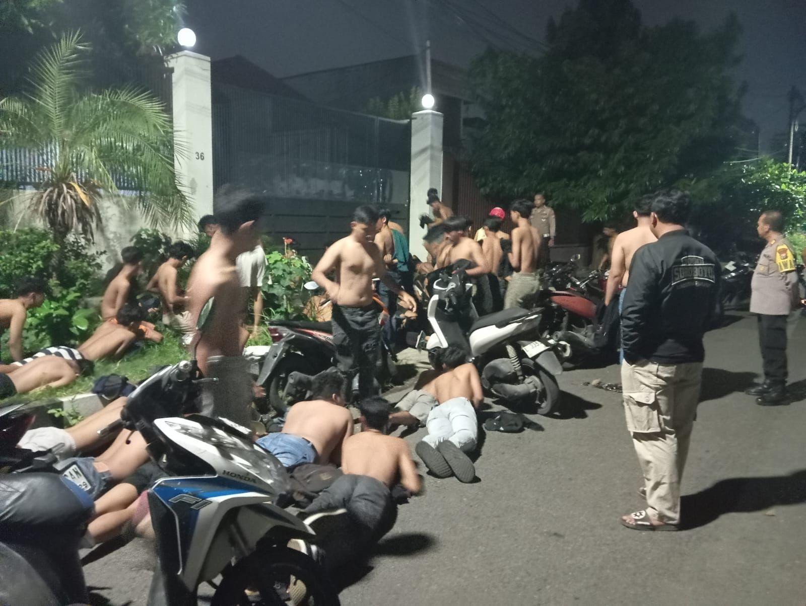 62 Remaja Dikerangkeng Sehari usai Terciduk saat Balap Liar di Jalan Argopuro, Surabaya