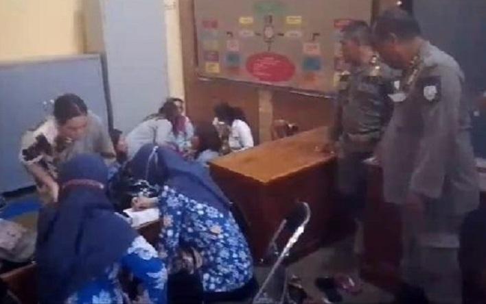 Dirazia Berulang Kali, Para PSK Jalan Pantura Situbondo Masih Mangkal di Warung Remang-remang