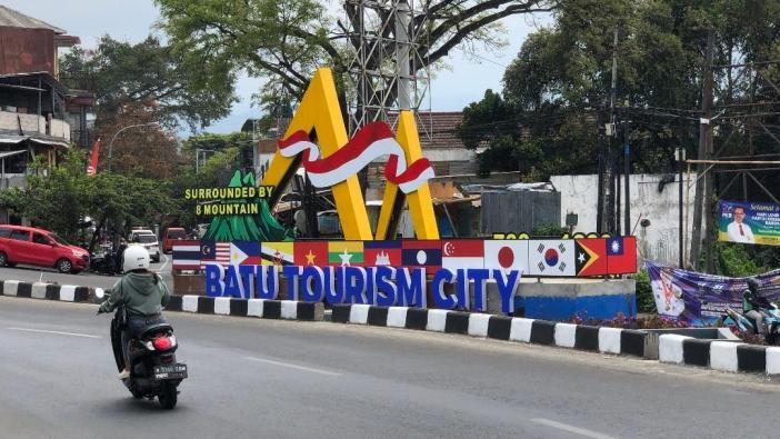 Wajah Baru Kota Batu, Ada Tampilan Sculpture dan Taman Baru di Jalan Sultan Agung