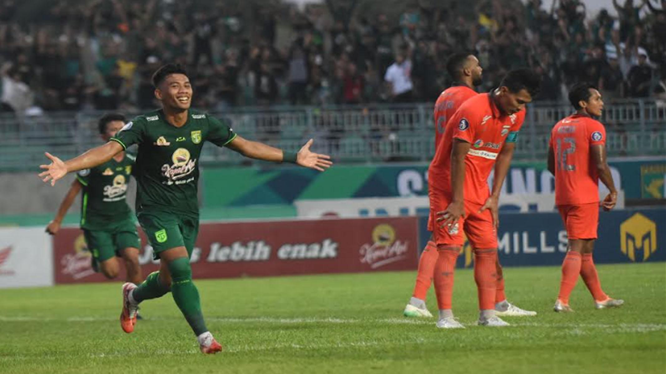 Selebrasi-Ahmad-Nufiandani-Persebaya-vs-borneo-fc.jpg