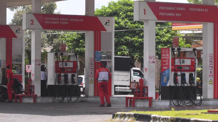 Setelah Pertamax Turbo, Bahlil Sebut Harga Pertamax 92 Bisa Naik Jika Minyak Dunia Terus Melambung